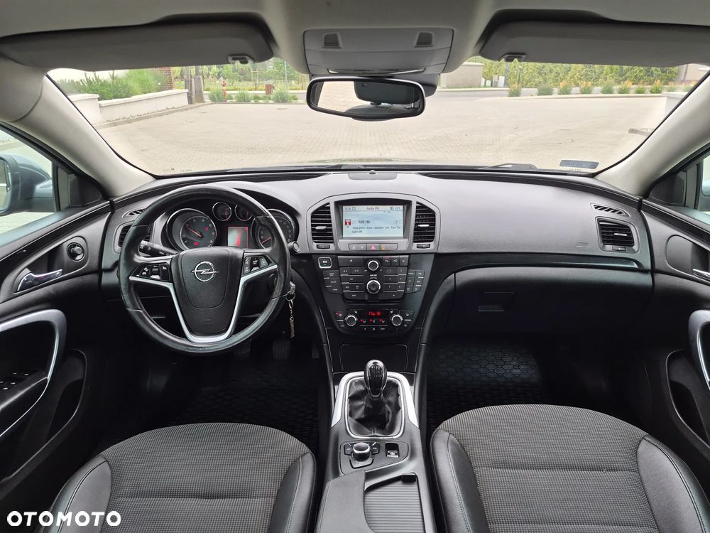 Opel Insignia - 9