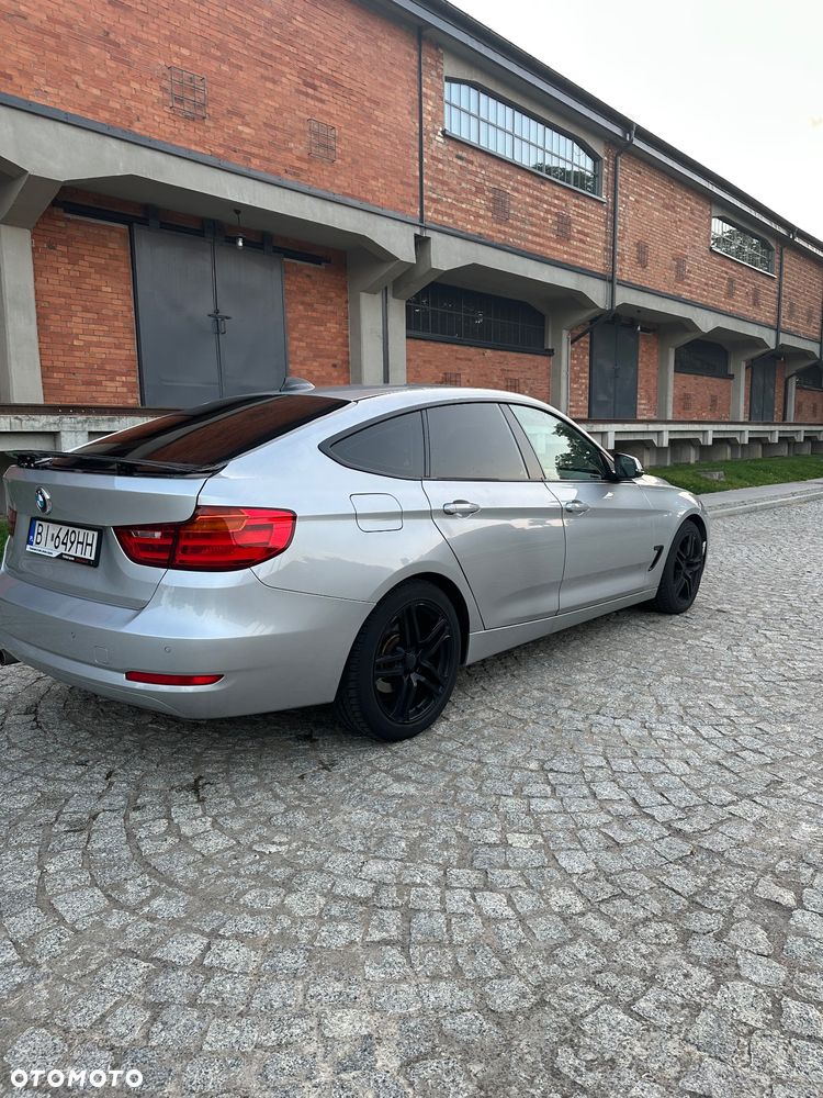 BMW 3GT 320d - 10