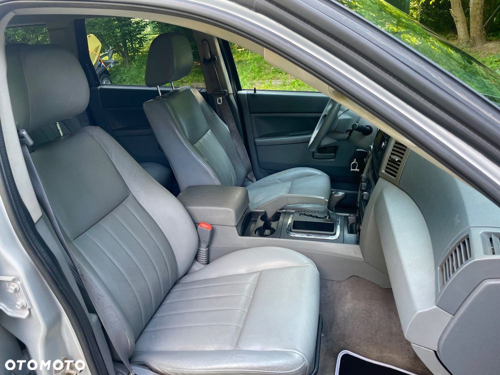 Jeep Grand Cherokee 3.7 V6 - 7