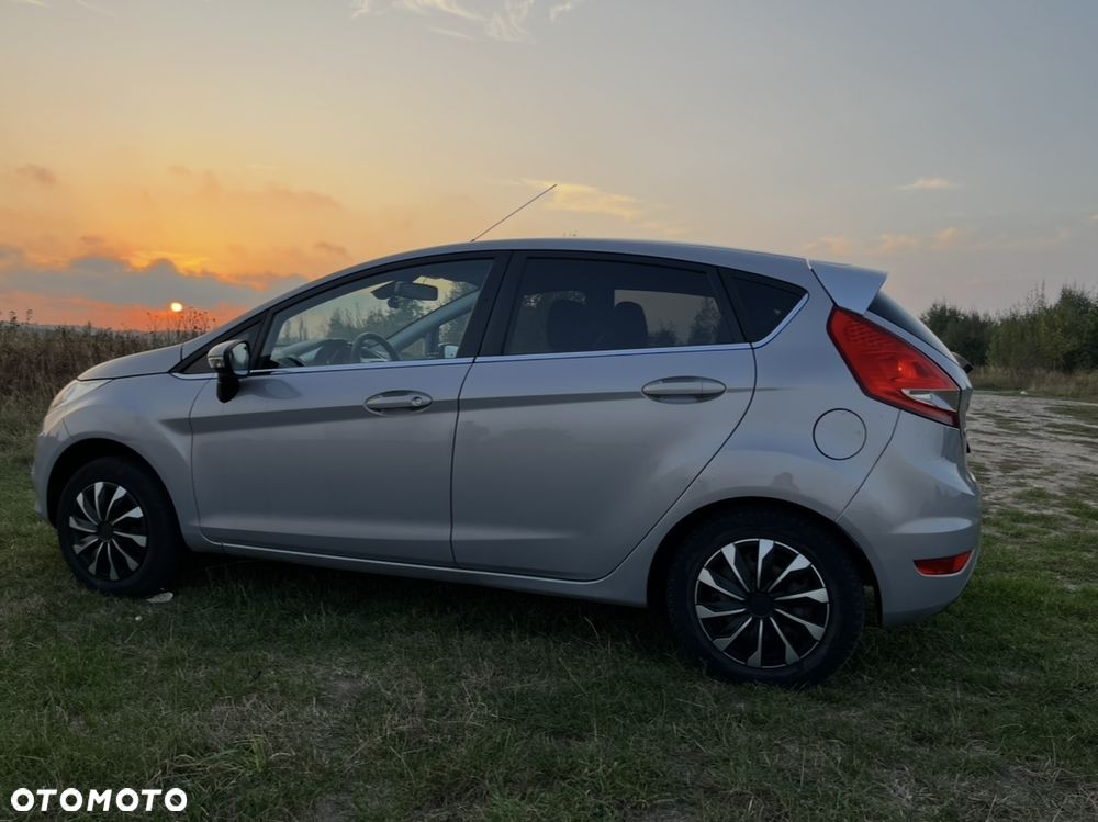 Ford Fiesta 1.4 TDCi Platinium X - 6
