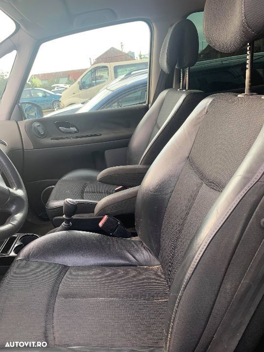 Dezmembrez Renault Espace 4  , 1.9, 2.0,  2.2  DCI, 2003- 2013 - 4