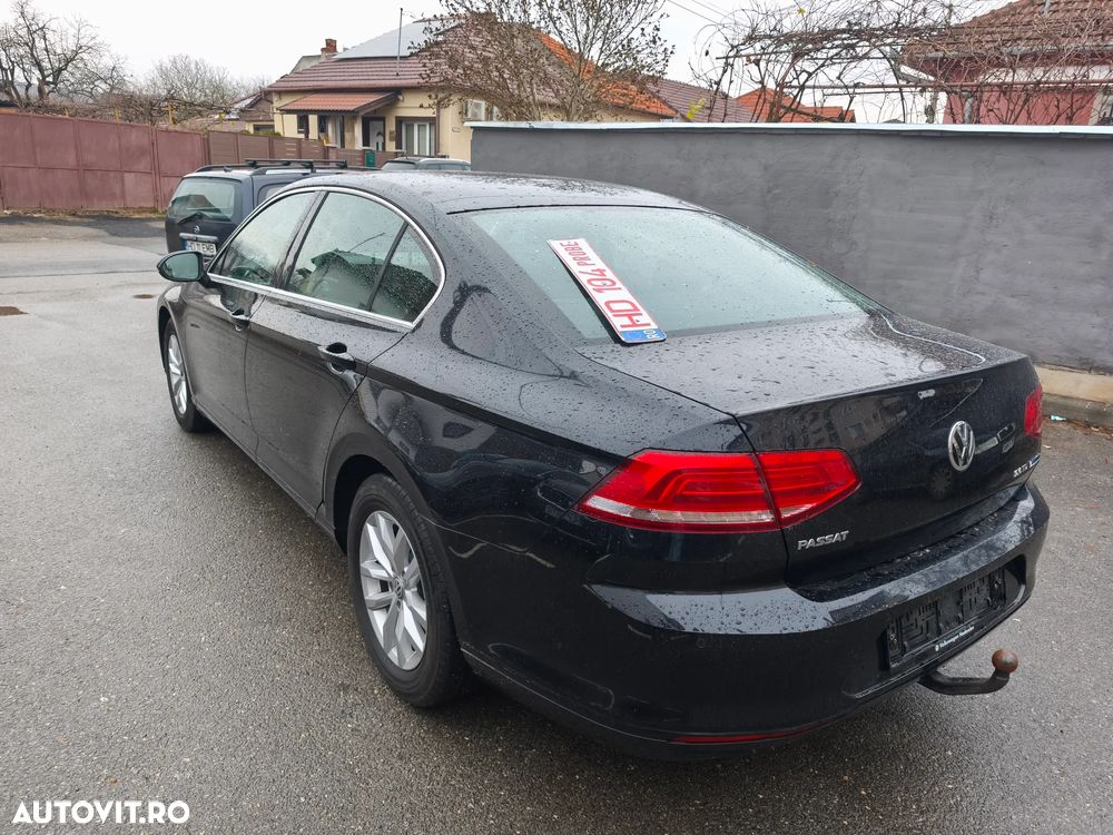 Volkswagen Passat Variant 2.0 TDI (BlueMotion Technology) Highline - 5