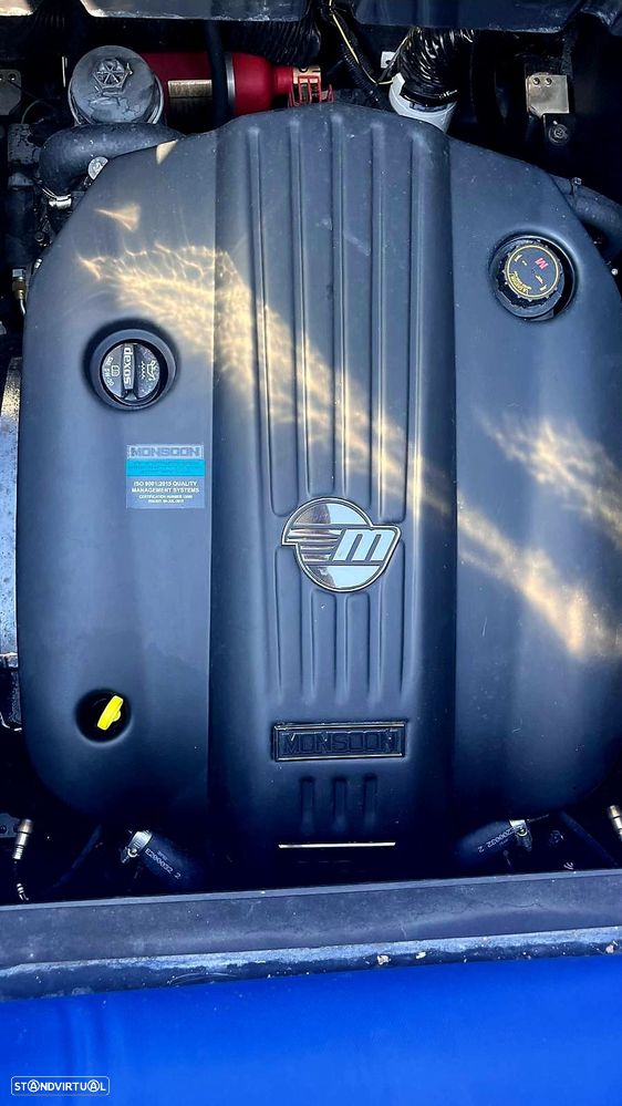 Malibu Axis Wake Research T 250 - 22