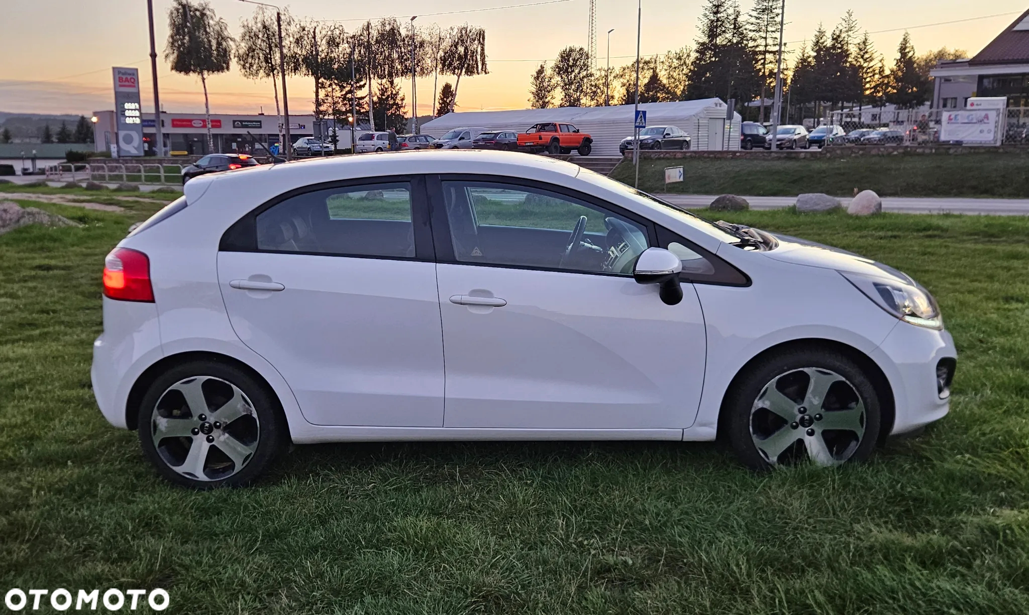 Kia Rio 1.4 CRDI Fifa World Cup Edition - 20