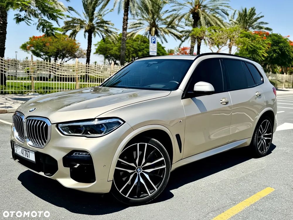 BMW X5 xDrive50i Sport-Aut - 7