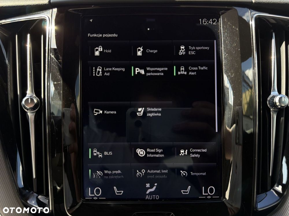Volvo XC 60 - 23