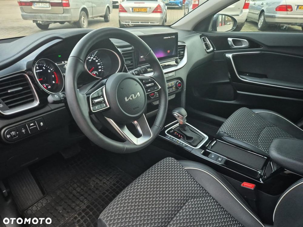 Kia Ceed 1.5 T-GDI Tribute DCT - 10