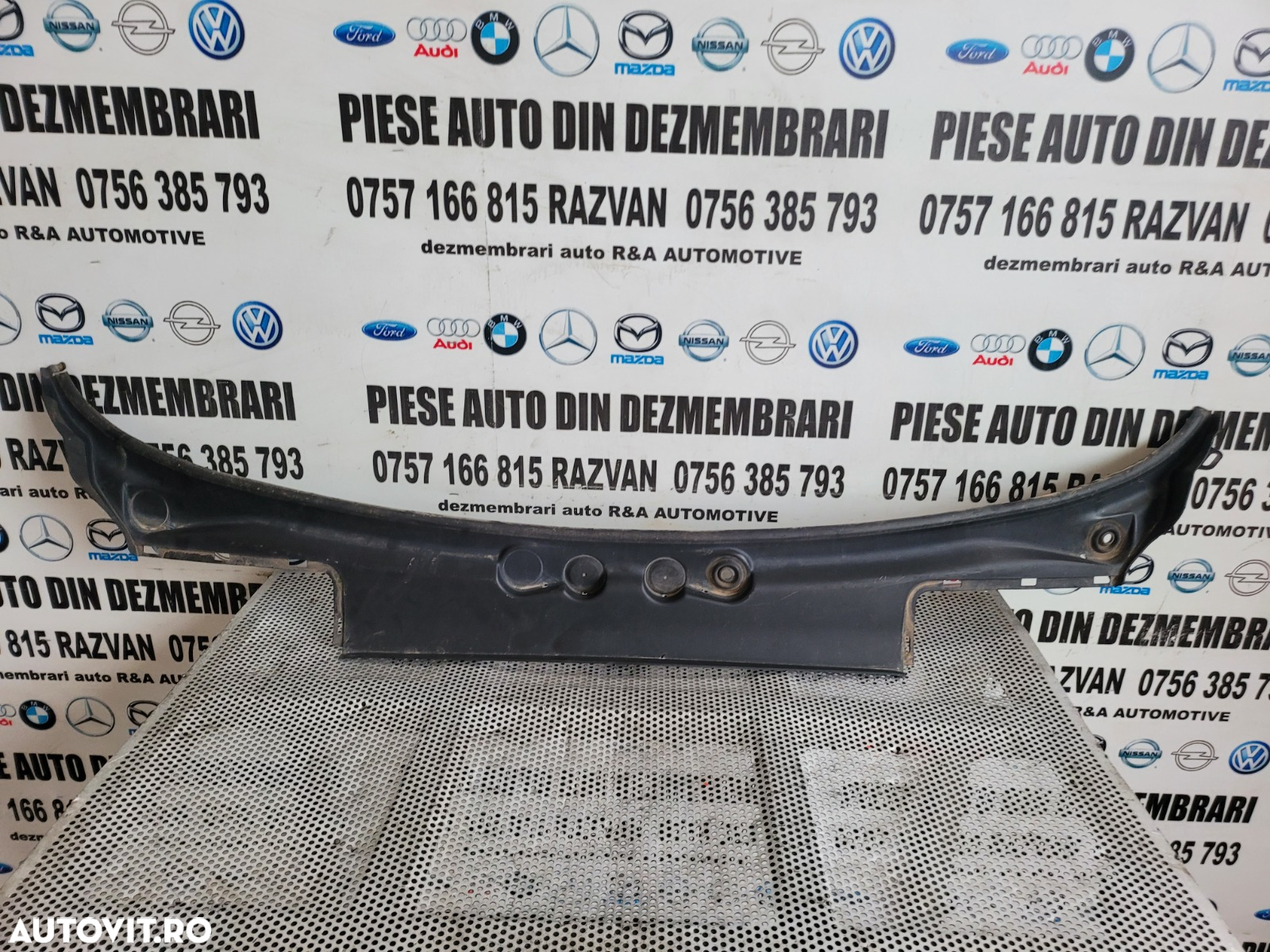 Grila Stergatoare Bmw X4 F26 Volan Stanga Dezmembrez Bmw X4 F26 2.0 Diesel Motor B47 Xdrive 4x4 Vol - 3