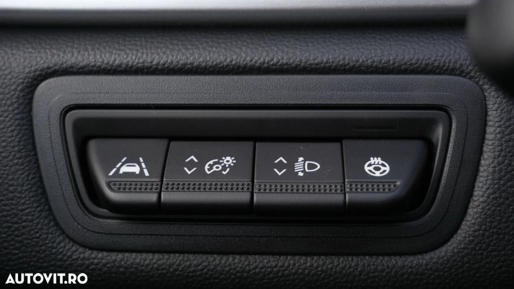 Renault Captur TCe 140 EDC GPF INTENS - 20