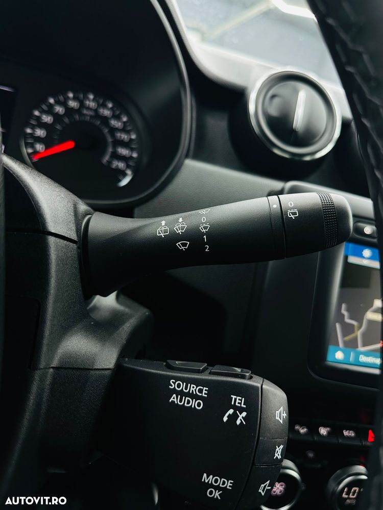 Dacia Duster SCe 115 4WD Prestige - 29