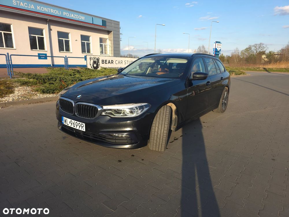 BMW Seria 5 520d xDrive Sport Line sport - 3