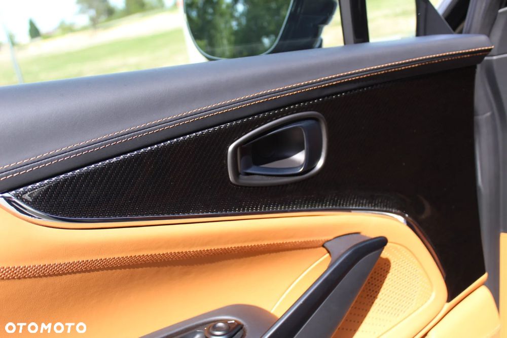 Aston Martin DBX707 - 29