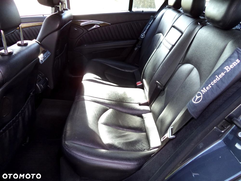 Mercedes-Benz Klasa E 280 CDI 4-Matic T Avantgarde - 14