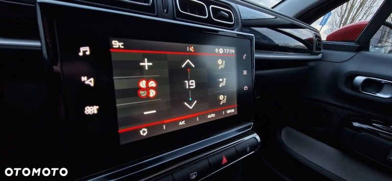 Citroën C3 1.2 PureTech Shine - 19