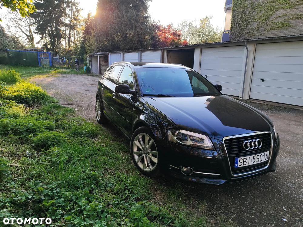 Audi A3 Sportback 2.0 TDI DPF Attraction - 1