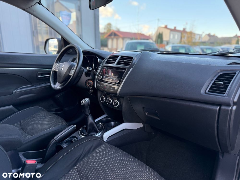 Mitsubishi ASX 1.6 Active - 13