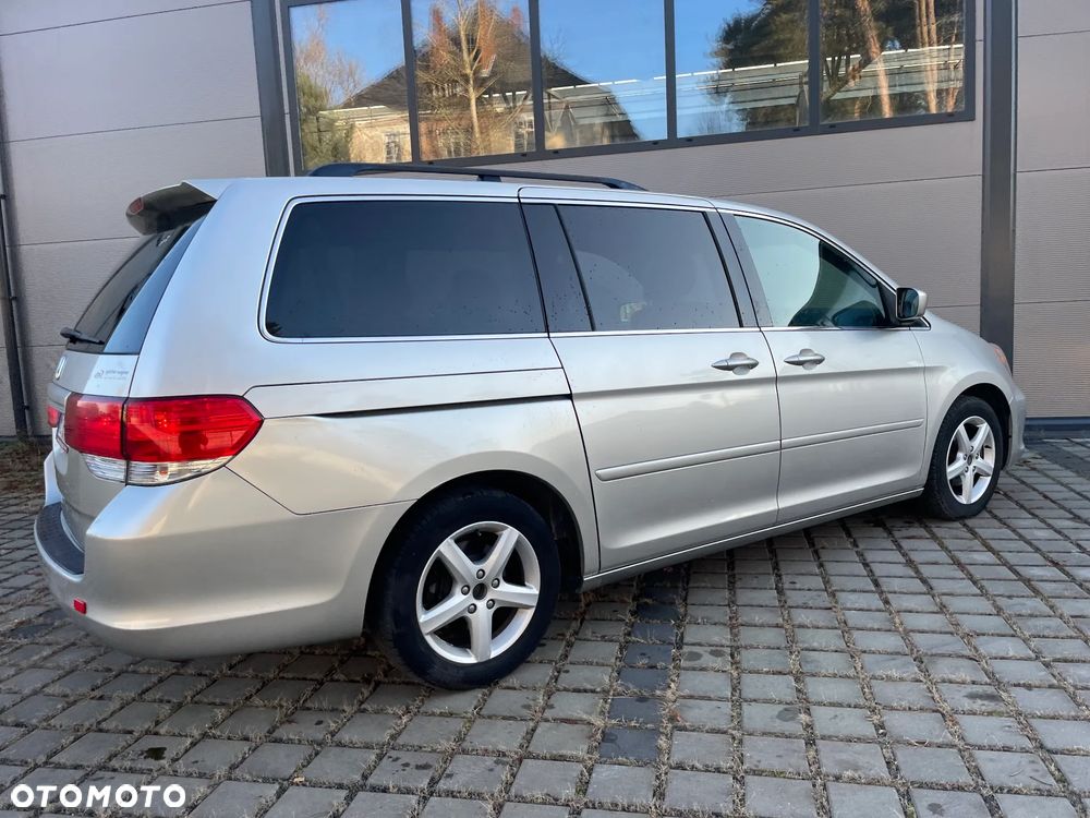 Honda Odyssey 3.5 LX - 26