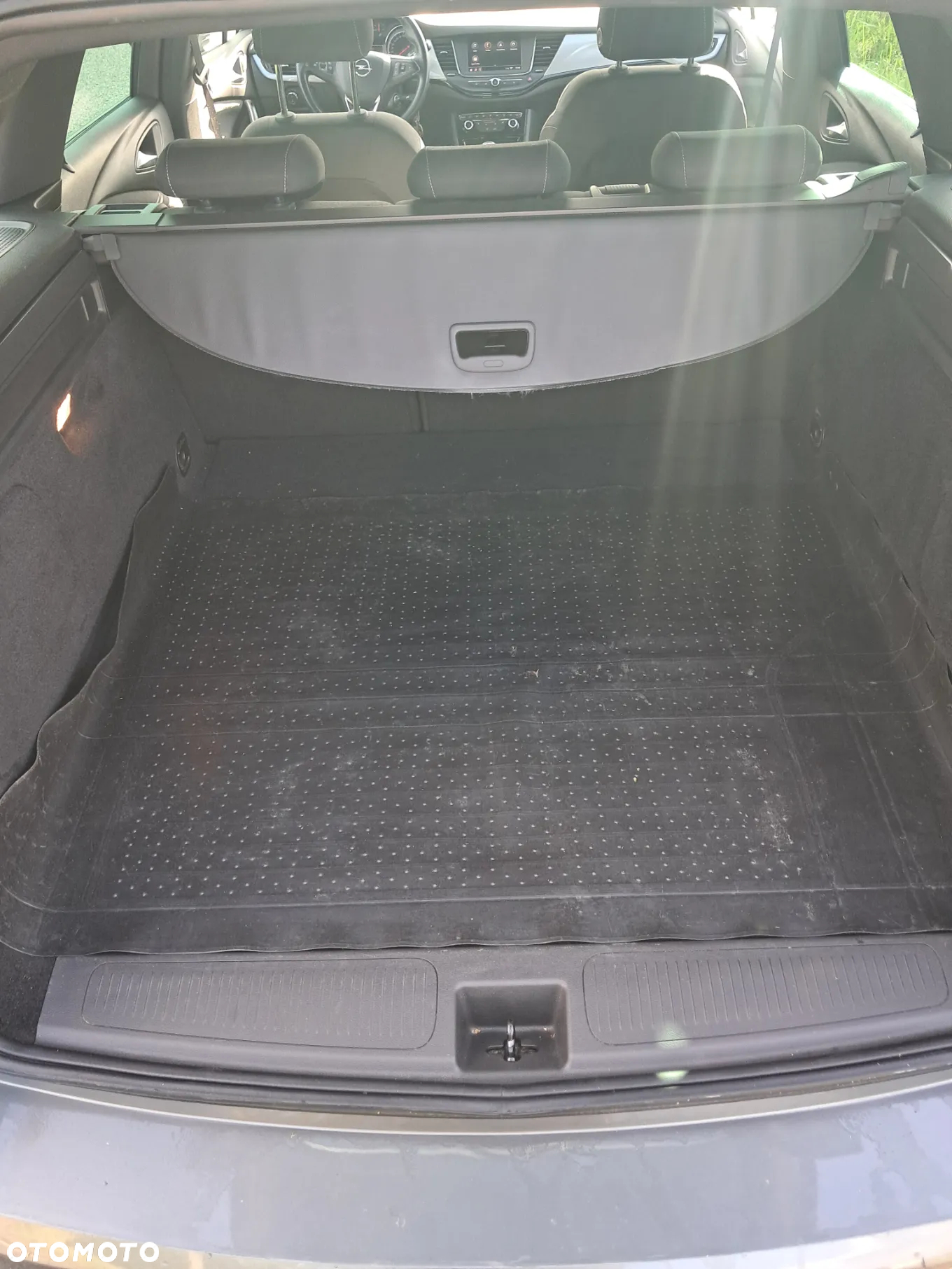 Opel Astra V 1.2 T GS Line S&S - 11