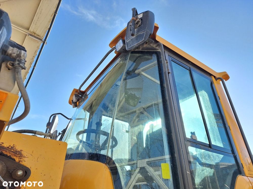 Volvo L 120 H 4X4 - 23