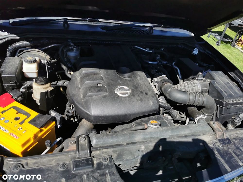 Nissan Navara 2.5 D Platinum Long - 21