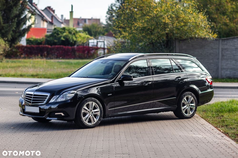 Mercedes-Benz Klasa E 250 BlueEFFICIENCY 7G-TRONIC Avantgarde - 9