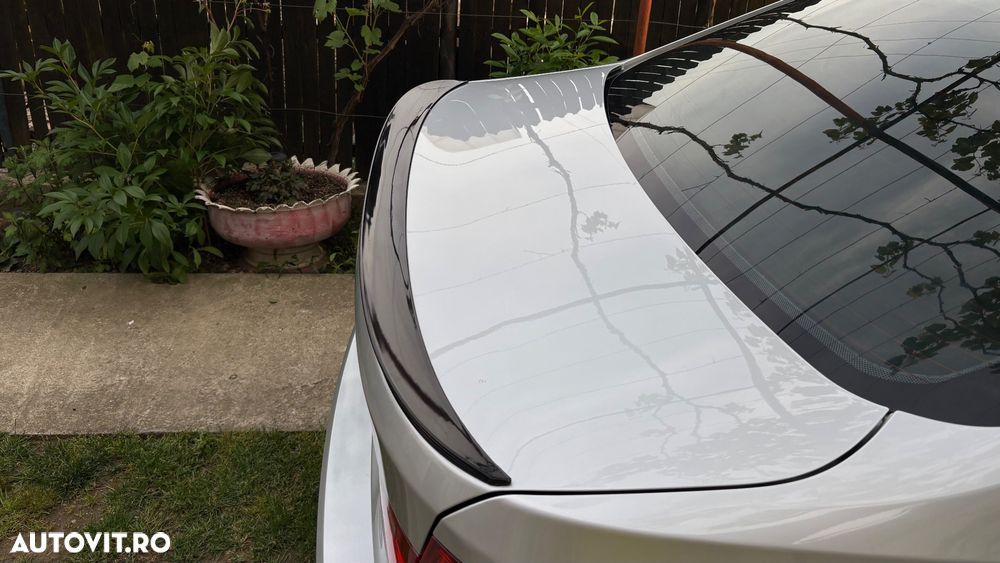 BMW Seria 3 - 21