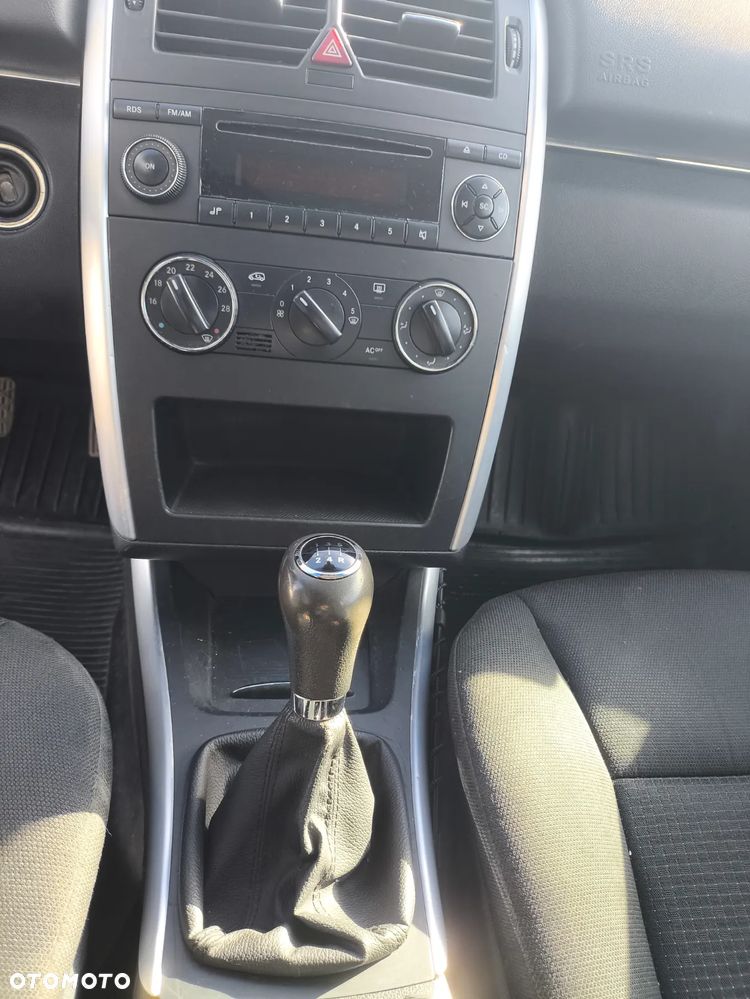 Mercedes-Benz Klasa B 150 BlueEffICIENCY - 9