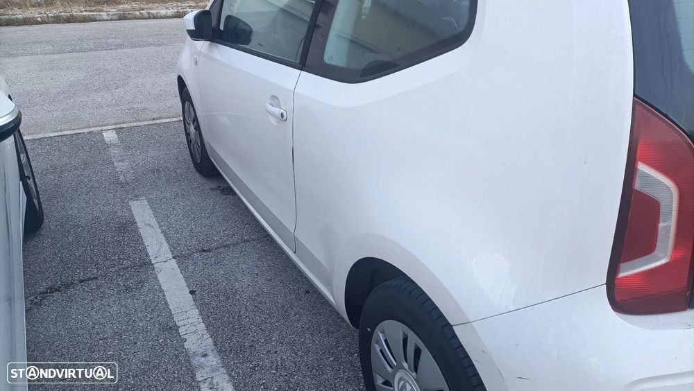 VW Up! 1.0 High Auto - 13