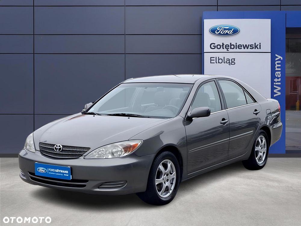 Toyota Camry 2.4 XLE - 2