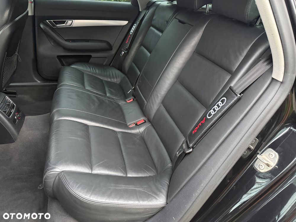 Audi A6 Avant - 11