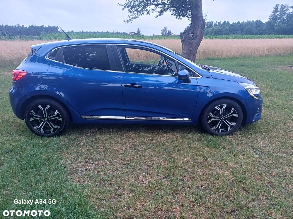 Renault Clio - 9
