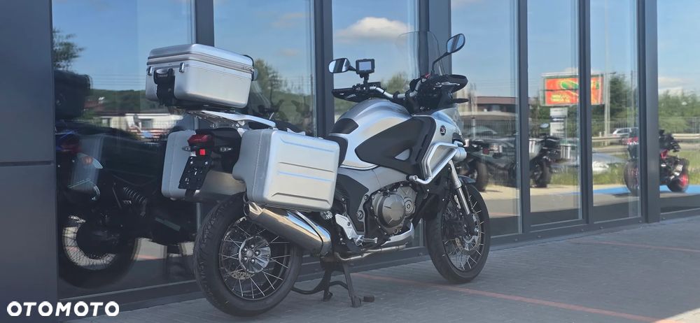 Honda VFR - 6