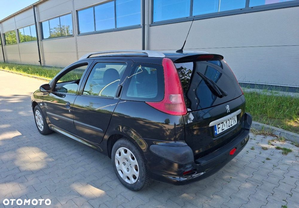 Peugeot 206 - 5