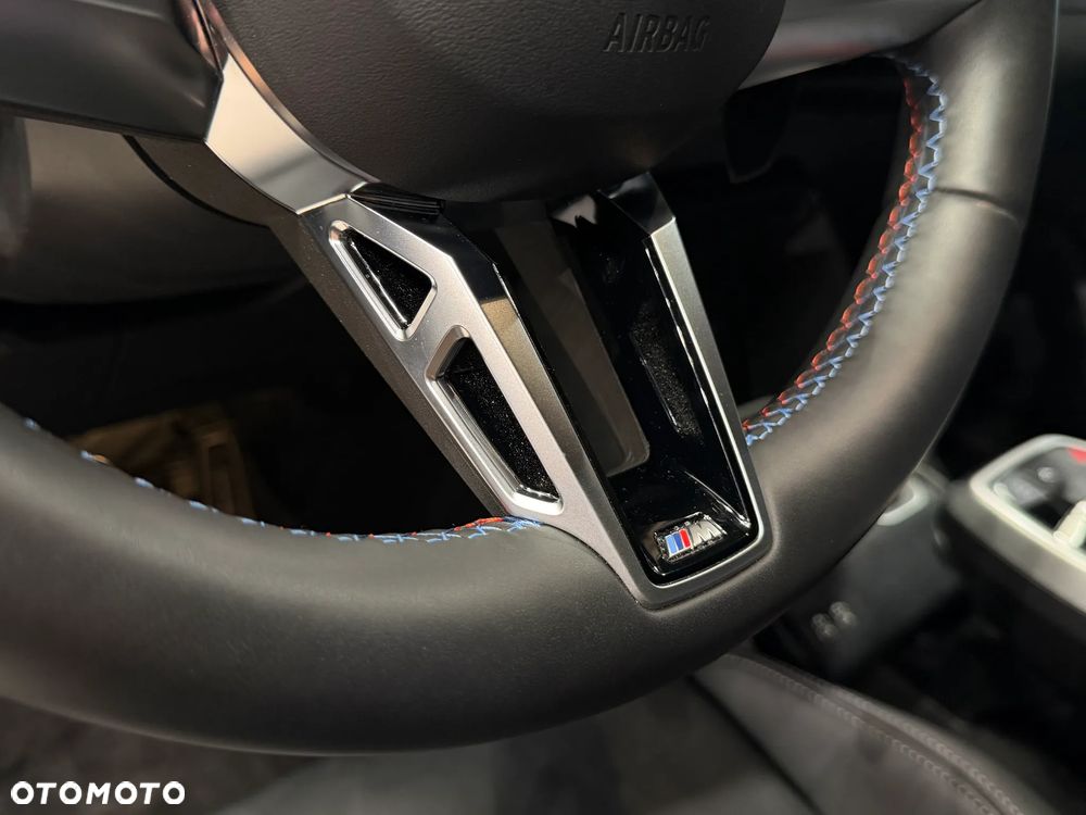 BMW X1 - 17