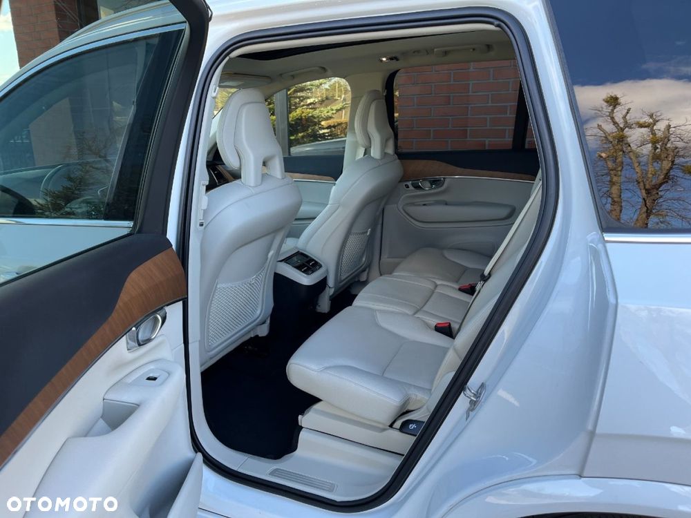 Volvo XC 90 B5 B AWD Plus Bright - 14