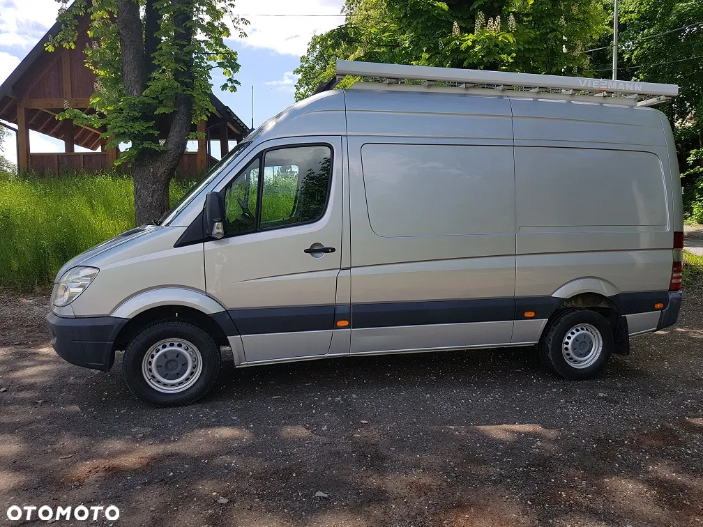 Mercedes-Benz SPRINTER - 2