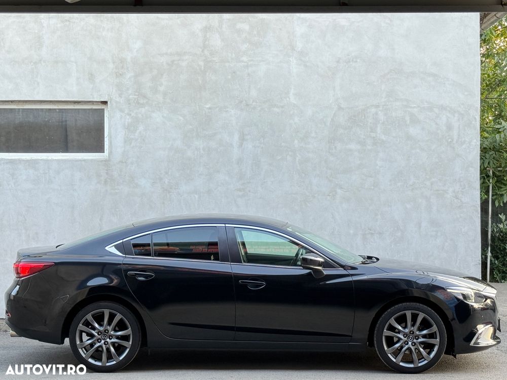 Mazda 6 - 8