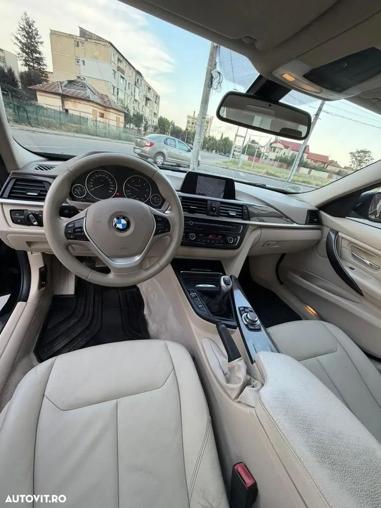 BMW Seria 3 320d xDrive - 4