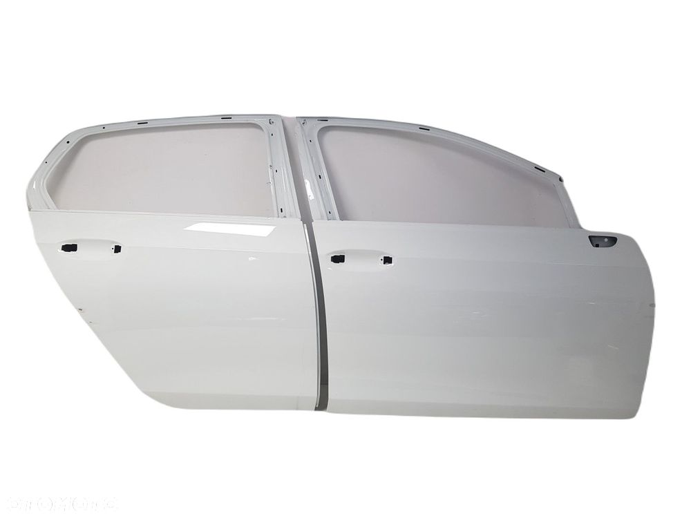 VW GOLF 8 VIII 19-24 5H DRZWI PRAWE TYLNE TYŁ HB  5H4833312 5H4833312F - 1