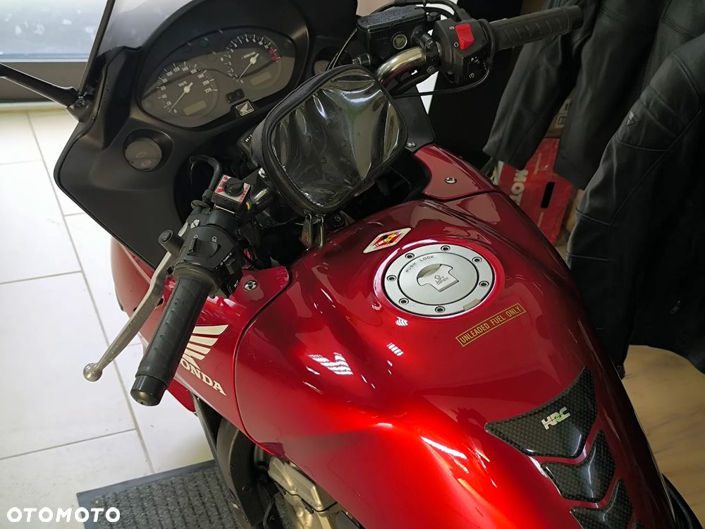 Honda CBF - 15