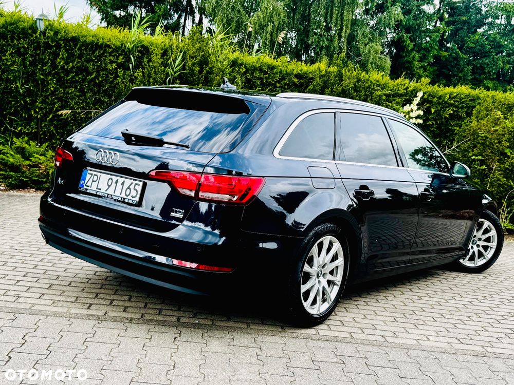 Audi A4 Avant 2.0 TDI ultra S tronic - 24