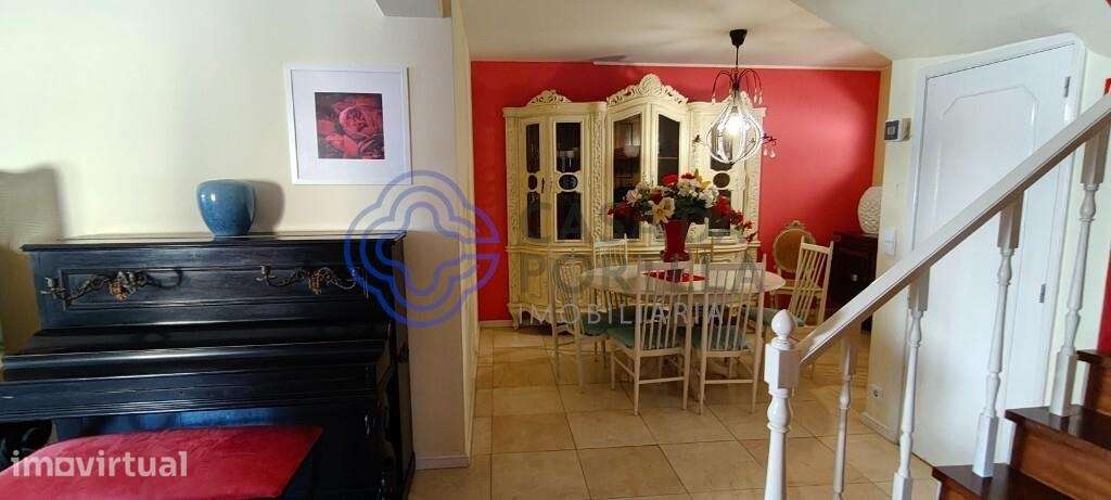 Exclusiva moradia T3+1 em Lavra, próximo da praia de Angeiras e do Par - Grande imagem: 5/33
