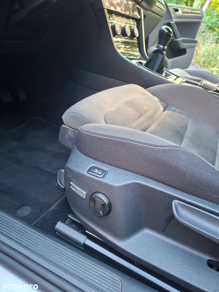 Volkswagen Golf 1.4 TSI BMT Highline - 7