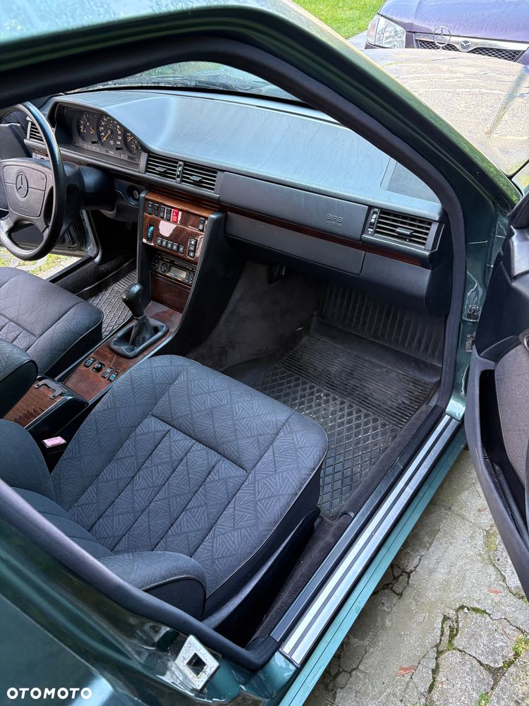 Mercedes-Benz W124 (1984-1993) - 7