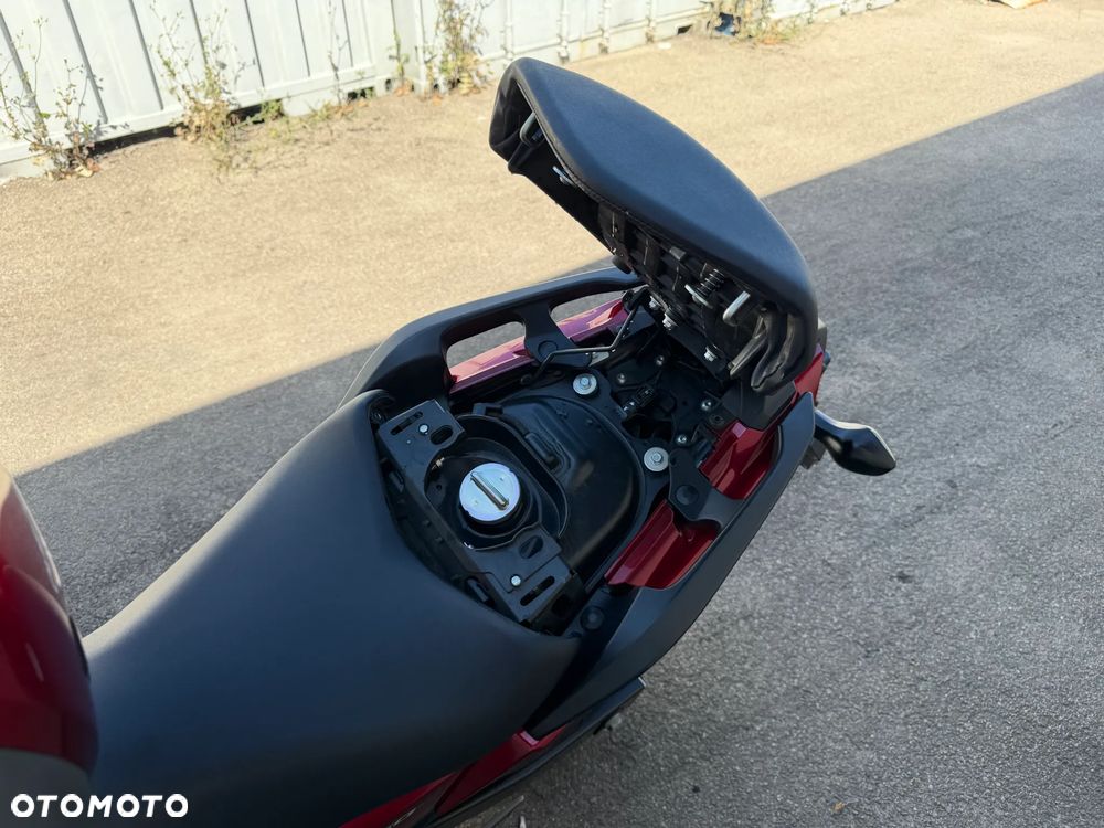 Honda NC - 19