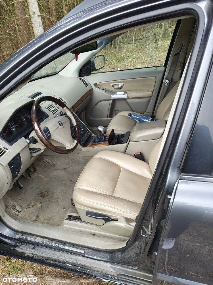 Volvo XC 90 2.4 D5 Momentum - 2