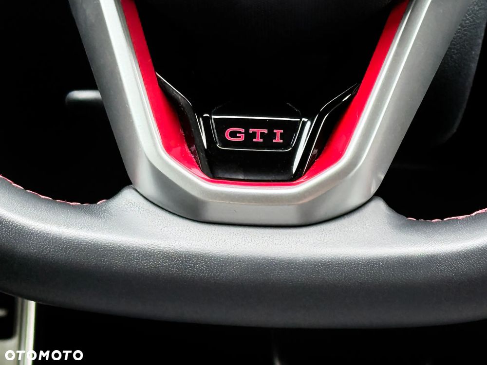Volkswagen Golf 2.0 TSI OPF DSG GTI - 21