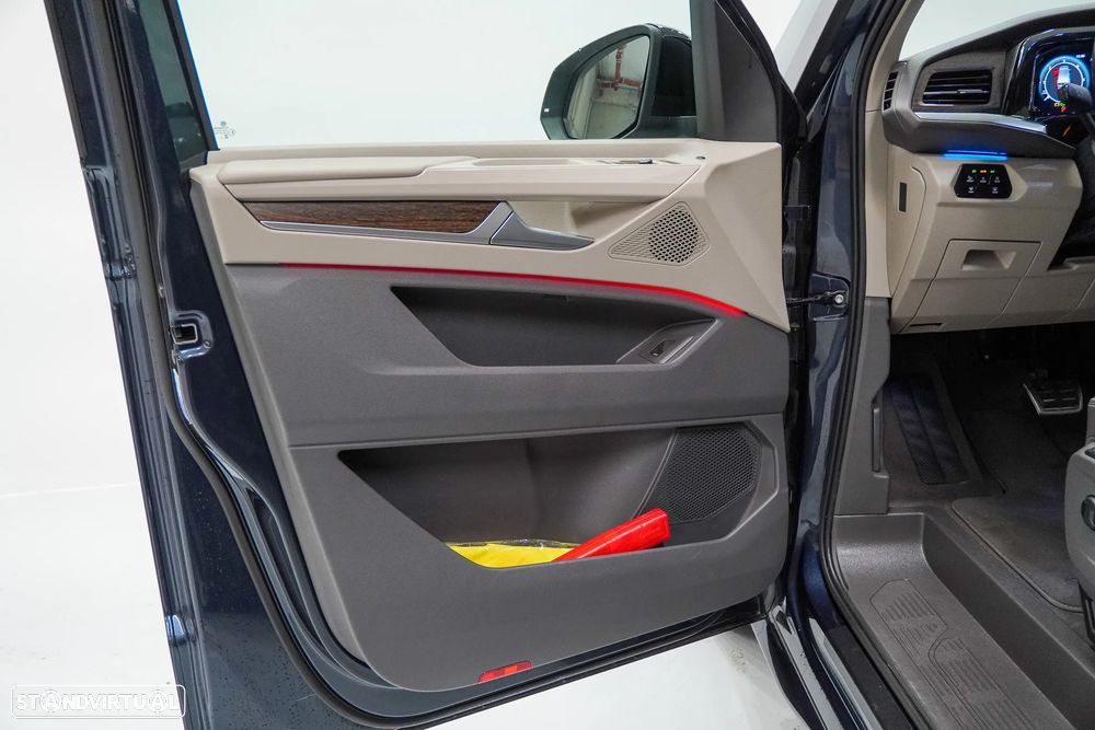 VW Multivan 2.0 TDI Style Longa DSG - 19