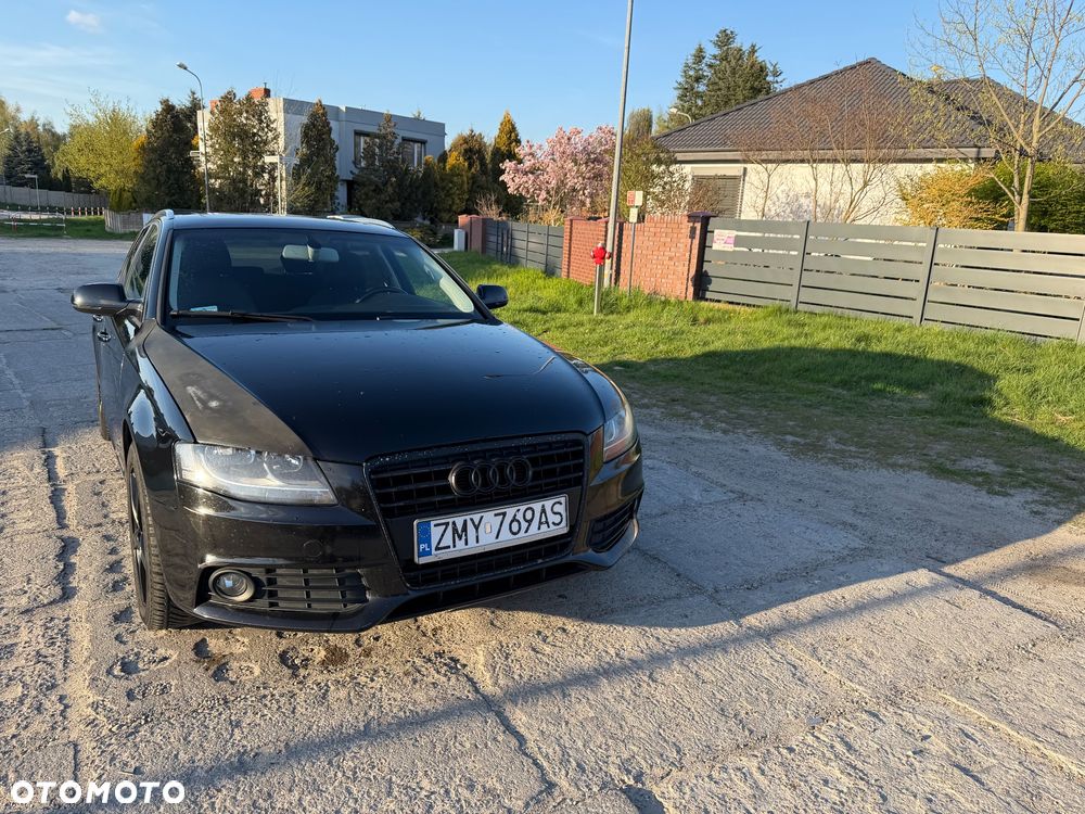 Audi A4 Avant - 16