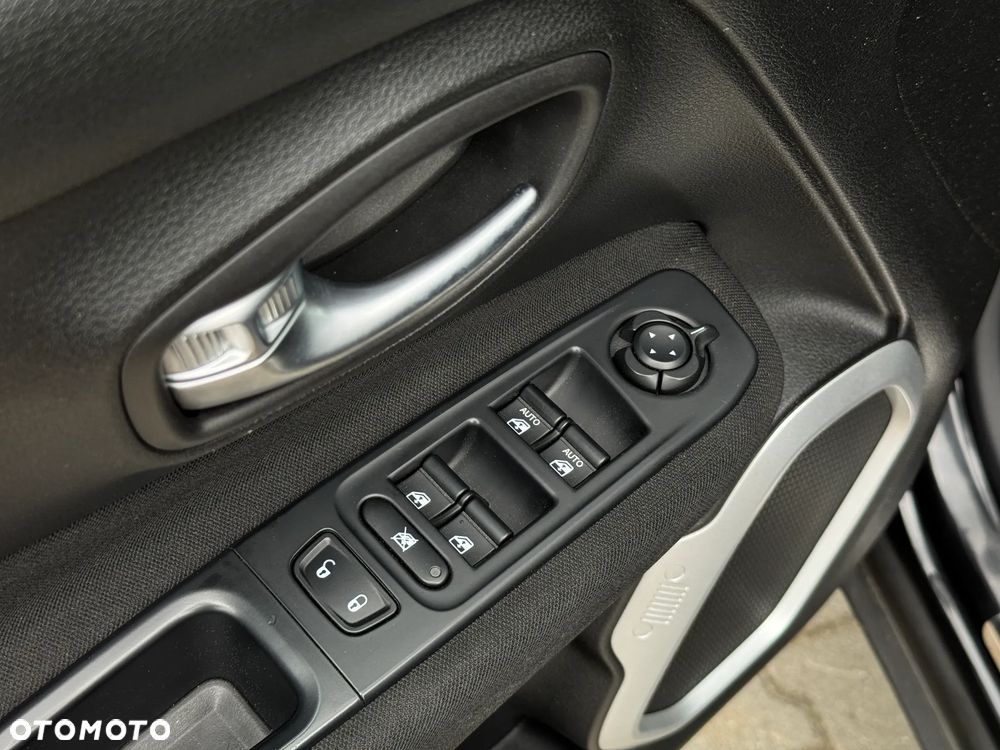 Jeep Renegade 1.6 E-TorQ Longitude FWD - 14